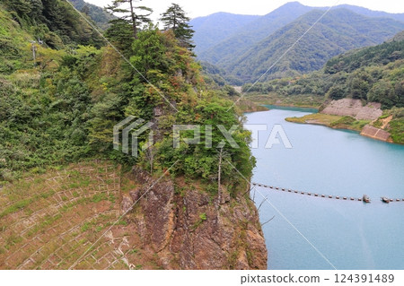 四萬川水壩 四萬湖 四萬川水壩 四萬湖 124391489