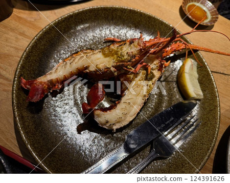 Delicious grilled spiny lobster in Ise-Shima 124391626