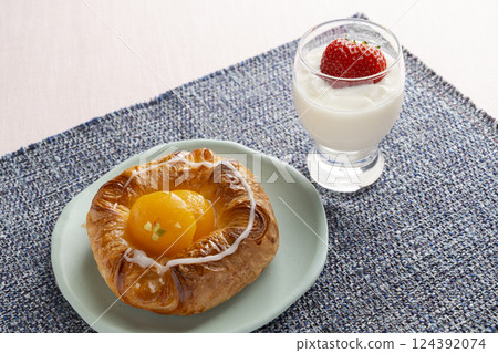 Apricot Danish 124392074