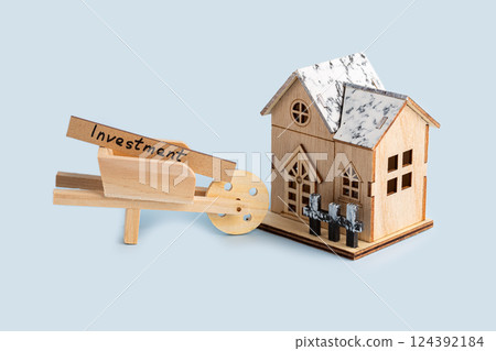Wooden house 124392184