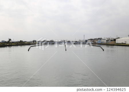 從利根水道須賀灌溉渠道流向各灌溉渠道的水 124394625