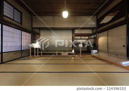 舊岩崎家庭園區的日式建築大廳 舊岩崎家庭園區的日式建築大廳 124396103