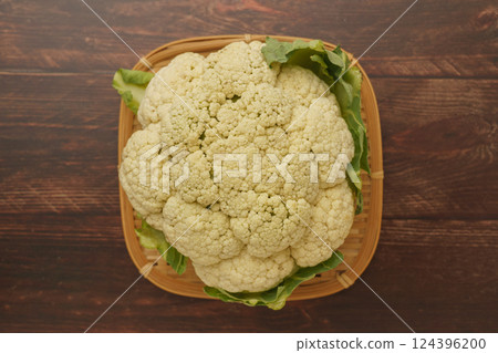 cauliflower  124396200