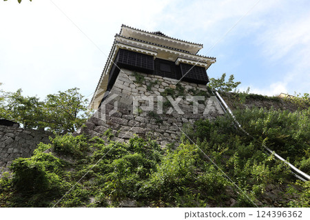 愛媛縣松山城 124396362