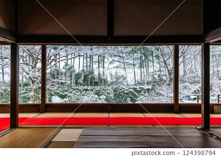 京都大原白雪皚皚的寶泉院 - 畫框花園 124398794