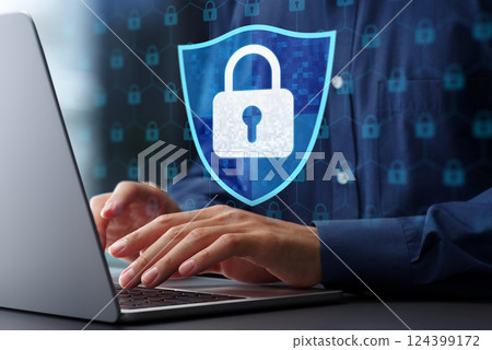 網路安全和資料保護。防火牆和入侵防禦系統IPS。使用筆記型電腦 124399172