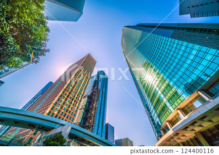 日本東京城市景觀 - 新綠色的季節。像春天初綻一樣閃閃發光...俯瞰汐留商業區等=3月21日 日本東京城市景觀 - 新綠色的季節。像春天初綻一樣閃閃發光...俯瞰汐留商業區等=3月21日 124400116