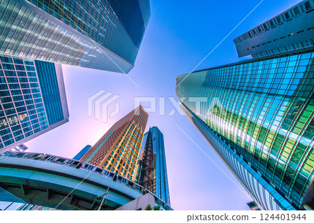 Tokyo cityscape, Japan, March 21st. Sparkling like spring in full swing... Overlooking the Shiodome office district and the Yurikamome line 124401944