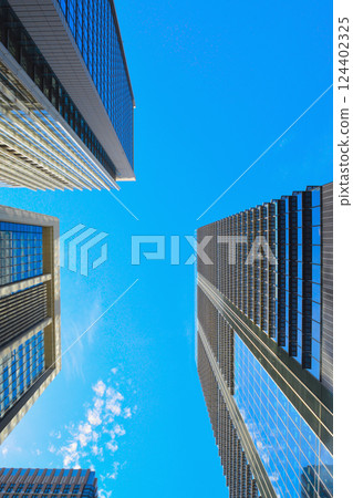 Marunouchi Tall Building 124402325