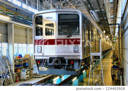 東條線的英雄…在幹線工廠等待部署接受總檢察的“9000系列” 東條線的英雄…在幹線工廠等待部署接受總檢察的“9000系列” 124403926