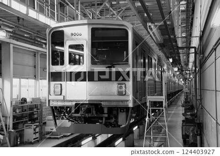 東條線的英雄…在幹線工廠等待部署接受總檢察的“9000系列” 東條線的英雄…在幹線工廠等待部署接受總檢察的“9000系列” 124403927