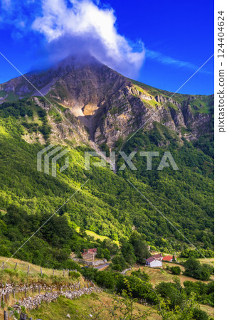 Mountains View, Somiedo Natural Park, Spain Mountains View, Somiedo Natural Park, Spain 124404624