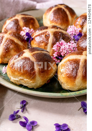 Traditional Easter hot cross buns pastry 124404678