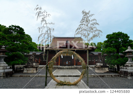 Kyoto Jonangu Shrine Chinowa 124405880