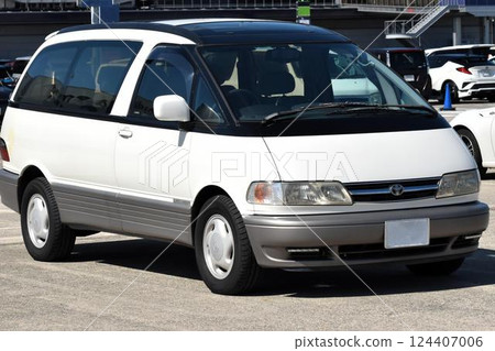 Toyota Estima 第一代後期車型 Toyota Estima 第一代後期車型 124407006