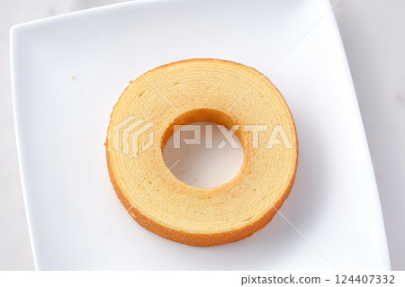 Looks delicious Baumkuchen 124407332