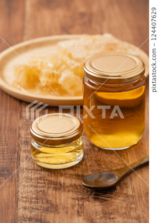 蜂巢蜜 124407629