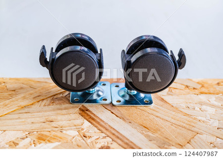 caster 124407987
