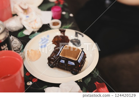 Enjoy a Creative Dessert with a stunning Chocolate Car for an unforgettable celebration 124420129