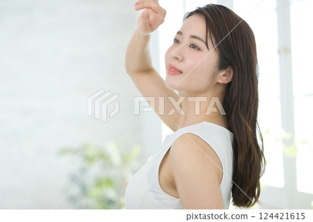 Beauty of young women Beauty of young women 124421615