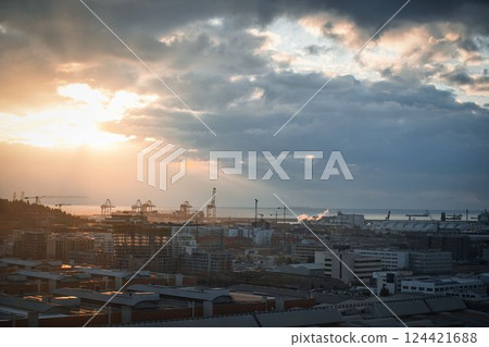 Barcelona port in the morning 124421688