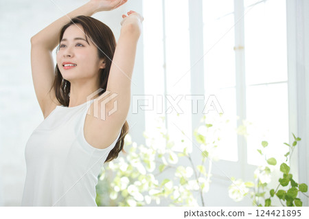 Beauty of young women 124421895