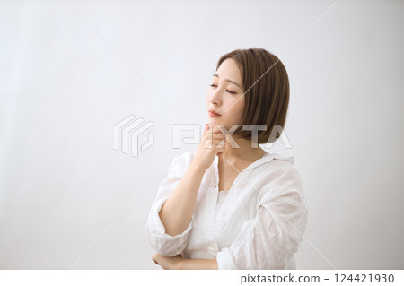 20多歲女性的美麗 124421930