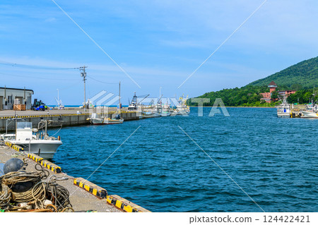頂牛漁港，北海道東部佐呂間湖上的一個小漁港 124422421