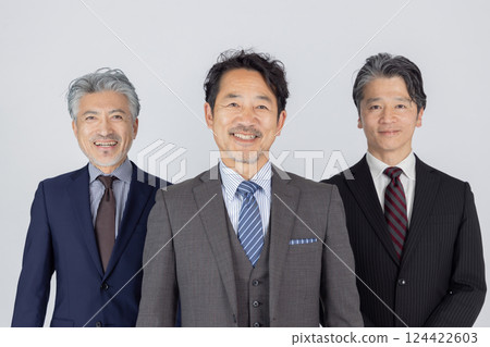 Middle-aged male business person 124422603