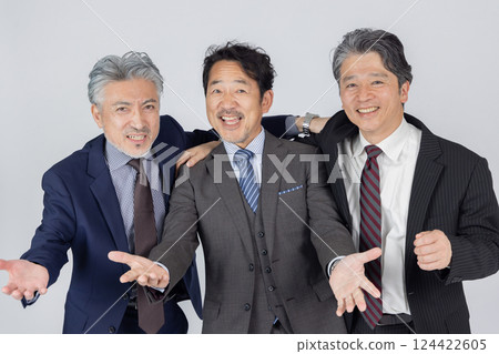 Middle-aged male business person 124422605