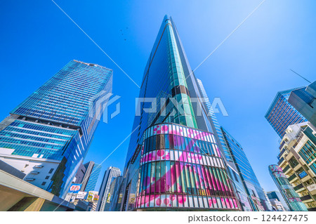 Tokyo cityscape in Japan: A new era... Shibuya Sakura Stage, Shibuya Tower, etc. - a ray of hope = 21st 124427475