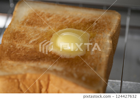 吐司做好了 124427632