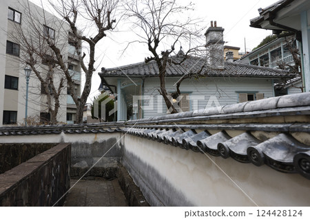 Higashiyamate西式住房小組 124428124