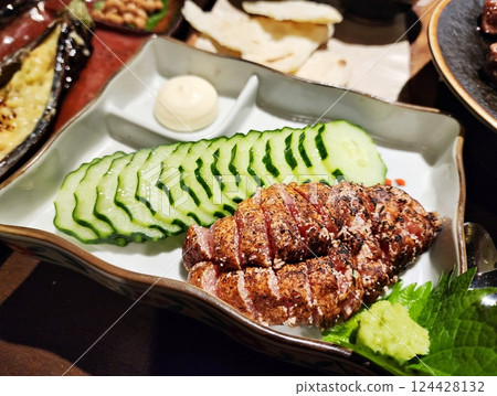 grilled steak with vegetables 124428132