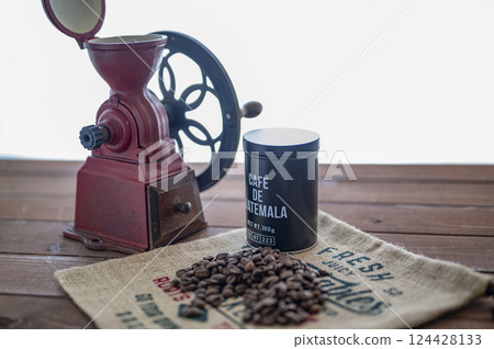 咖啡烤豆和手磨 124428133