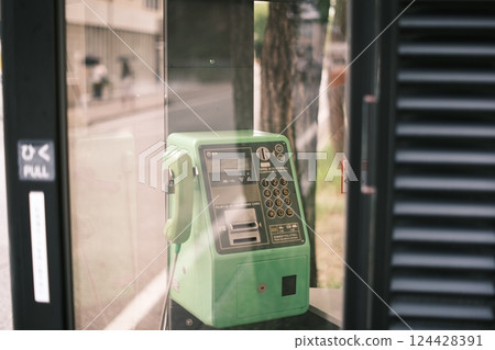 公用電話風景 124428391