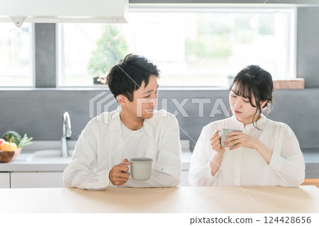 Marital fights, complaints, and stressed couples 124428656