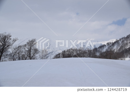 鏡山 124428719