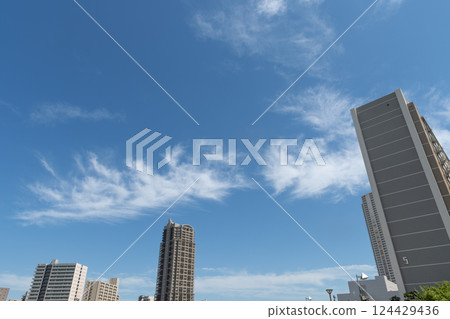 Autumn and the apartment 124429436