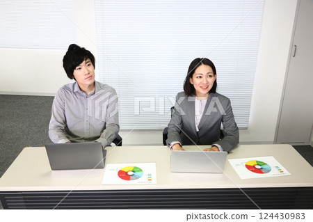 商務會議 124430983