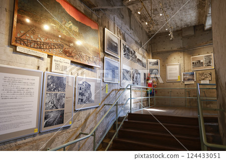 城山小學和平紀念館（舊城山國立學校校舍） 124433051