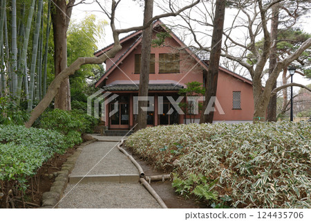 Otaguro Park Memorial Hall (former Western-style residence of the Otaguro family) 124435706