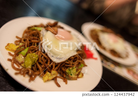 Utsunomiya's specialty fried noodles 124437942