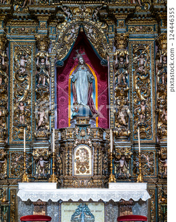 Faro, Portugal - Feb 16, 2025: Interior of Sao Pedro church, Igreja de Sao Pedro in Faro, Portugal. Faro, Portugal - Feb 16, 2025: Interior of Sao Pedro church, Igreja de Sao Pedro in Faro, Portugal. 124446355