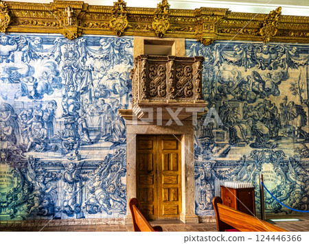 Loule, Portugal - Feb 17, 2025: Interior of Our Lady of the Conception Hermitage, Loule, Algarve, Portugal Loule, Portugal - Feb 17, 2025: Interior of Our Lady of the Conception Hermitage, Loule, Algarve, Portugal 124446366