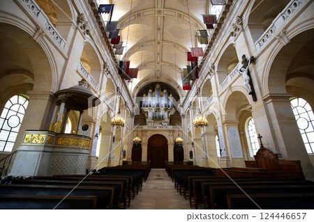 榮軍院聖路易教堂內部 124446657