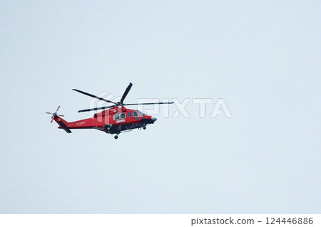 Fire helicopter rescue Fire helicopter rescue 124446886