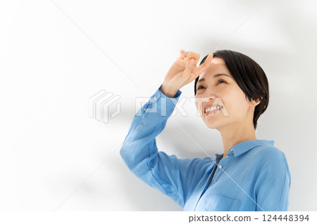 Woman, Sunlight, Beauty, Dazzling 124448394