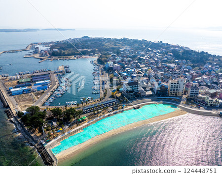 Himaka Island (Aichi Prefecture) 124448751