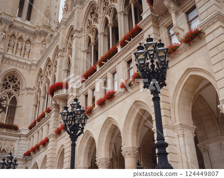 Majestic Vienna Town Hall in the city center 124449807